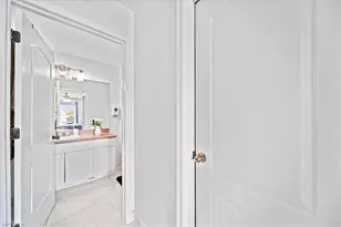 2304 NW 7th St, Cape Coral, FL 33993 - Photo 32