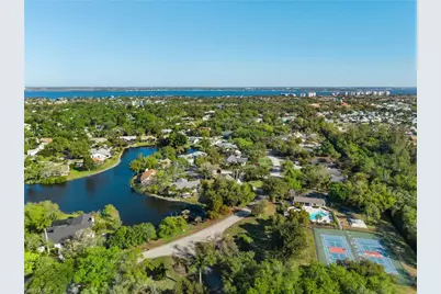 12330 McGregor Woods Cir, Fort Myers, FL 33908 - Photo 46