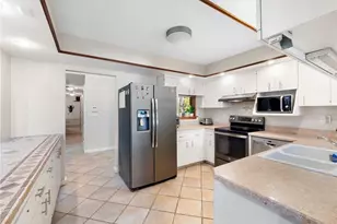 12330 McGregor Woods Cir, Fort Myers, FL 33908 - Photo 14