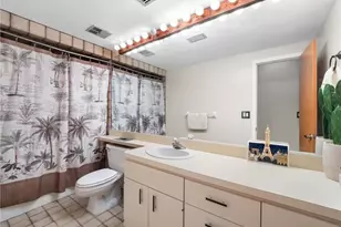 12330 McGregor Woods Cir, Fort Myers, FL 33908 - Photo 28