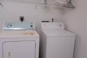 10027 Salina St, Fort Myers, FL 33905 - Photo 6