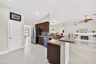 533 Willowbrook Dr, Lehigh Acres, FL 33972 - Photo 12