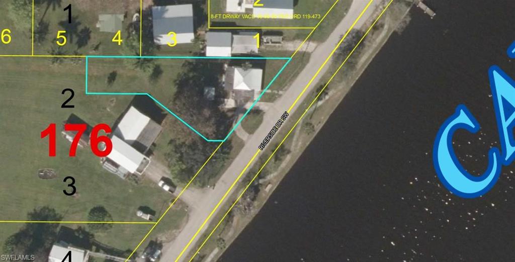 815 Riverside Dr - 815 Riverside Dr, Moore Haven, FL 33471 Luxury Property | Jose Angel Pina
