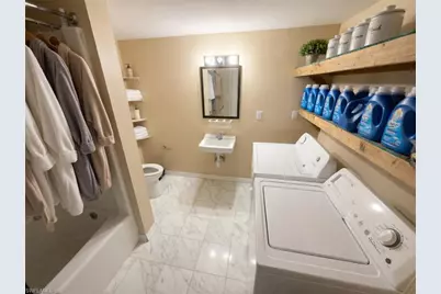 815 Riverside Dr, Moore Haven, FL 33471 - Photo 8