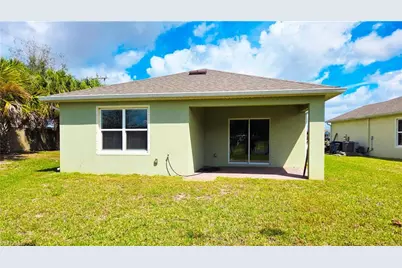 8705 Swell Brooks Ct, North Fort Myers, FL 33917 - Photo 16