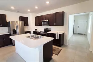 8705 Swell Brooks Ct, North Fort Myers, FL 33917 - Photo 4