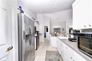 19999 Lake Vista Cir, Lehigh Acres, FL 33936 - Photo 6