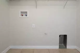 2010 NE 13th Pl, Cape Coral, FL 33909 - Photo 22