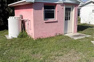 29174 Crawford Ave, Punta Gorda, FL 33982 - Photo 16