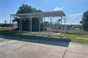 29174 Crawford Ave, Punta Gorda, FL 33982 - Photo 18