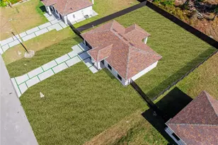 749 Roma Ave S, Lehigh Acres, FL 33974 - Photo 4