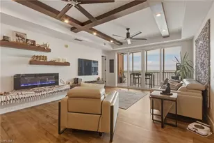 2743 First St, Fort Myers, FL 33916 - Photo 4