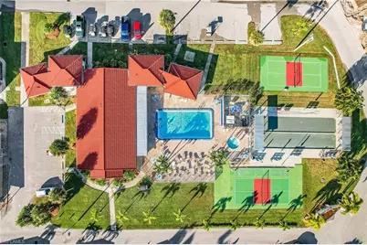 4940 Pinfish Ln, Saint James City, FL 33956 - Photo 4