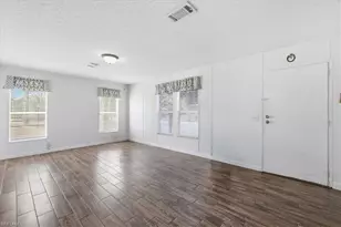 415 S Kennel St, Clewiston, FL 33440 - Photo 2