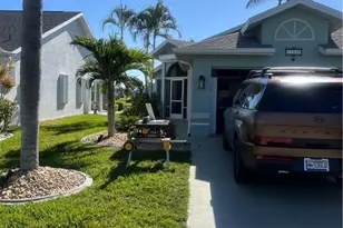 17540 Fan Palm Ct, North Fort Myers, FL 33917 - Photo 10