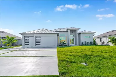 512 NW 35th Pl, Cape Coral, FL 33993 - Photo 2