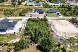 421 Yolanda St, Lehigh Acres, FL 33972 - Photo 10