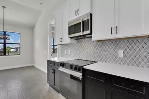 1517 NW 21st Pl, Cape Coral, FL 33993 - Photo 8