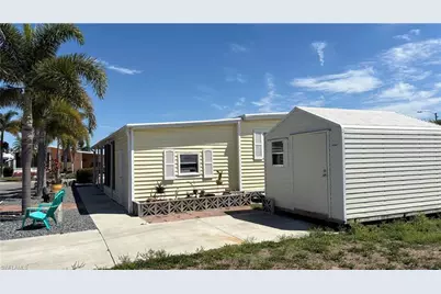 16049 Hibiscus Way, North Fort Myers, FL 33903 - Photo 4