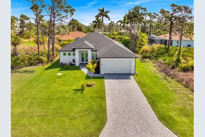 133 West Dr, Rotonda West, FL 33947 - Photo 2