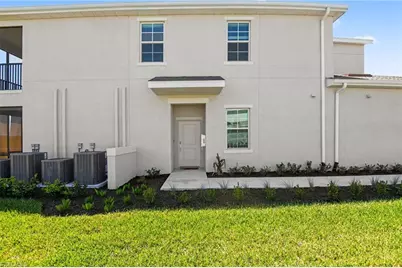 20590 Hazelnut Ct S, Lehigh Acres, FL 33936 - Photo 22