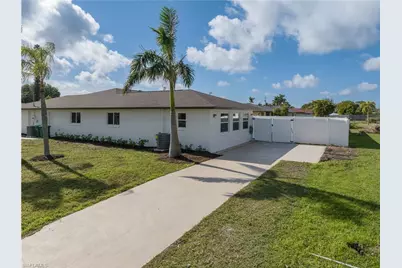 1725 SE 3rd St, Cape Coral, FL 33990 - Photo 26