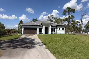 3943 16th Ave NE, Naples, FL 34120 - Photo 2