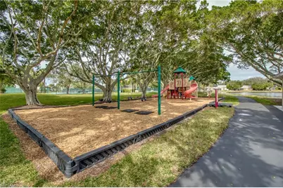 14501 Daffodil Dr #1207, Fort Myers, FL 33919 - Photo 28
