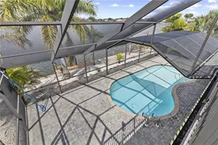 313 SE 6th St, Cape Coral, FL 33990 - Photo 28