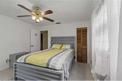 313 SE 6th St, Cape Coral, FL 33990 - Photo 16