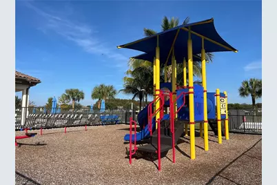 14662 Cantabria Dr, Fort Myers, FL 33905 - Photo 18