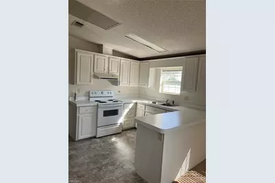 901 Thatcher Blvd, Moore Haven, FL 33471 - Photo 8