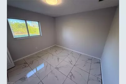 953 Eisenhower Blvd, Lehigh Acres, FL 33974 - Photo 8