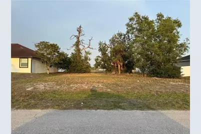 3031 NW 16th Pl, Cape Coral, FL 33993 - Photo 2