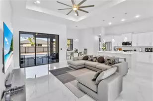 118 NW 2nd Ave, Cape Coral, FL 33993 - Photo 10