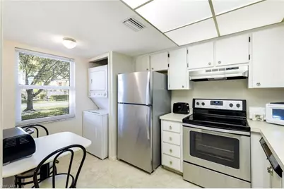 4611 SE 5th Pl #6, Cape Coral, FL 33904 - Photo 10