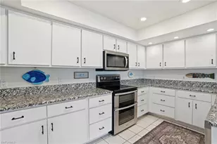 4433 SE 8th Pl, Cape Coral, FL 33904 - Photo 12