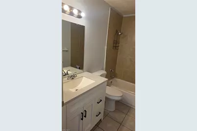 1214 SE 8th Ave #4, Cape Coral, FL 33990 - Photo 4