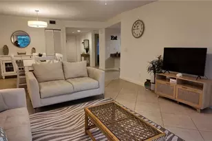 509 Roma Ct, Naples, FL 34110 - Photo 12