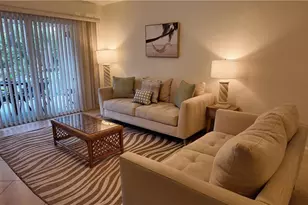 509 Roma Ct, Naples, FL 34110 - Photo 8