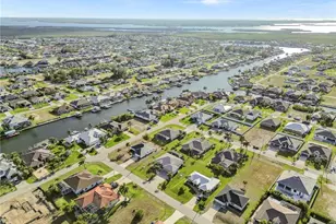 141 SW 35th Ave, Cape Coral, FL 33991 - Photo 40