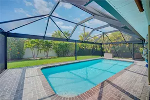 5422 Agualinda Blvd, Cape Coral, FL 33914 - Photo 4