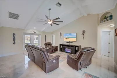 5422 Agualinda Blvd, Cape Coral, FL 33914 - Photo 8