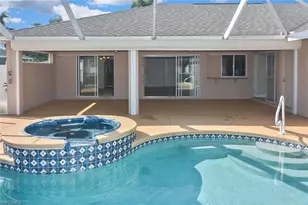 601 SE 15th Terrace, Cape Coral, FL 33990 - Photo 6