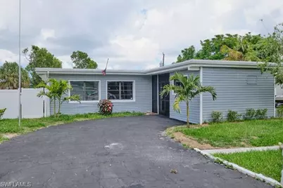 4370 Deleon St, Fort Myers, FL 33901 - Photo 4