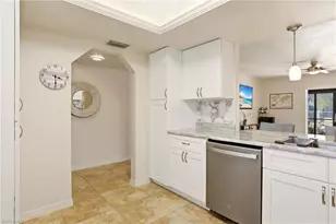 4708 SW 8th Pl, Cape Coral, FL 33914 - Photo 14