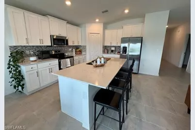 3892 Treasure Oak Way, Fort Myers, FL 33905 - Photo 4