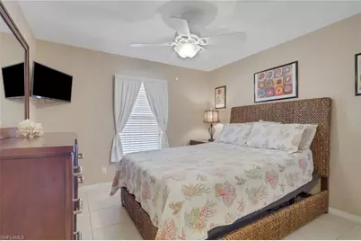 134 SE 18th St, Cape Coral, FL 33990 - Photo 18