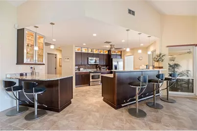 4406 SE 19th Ave, Cape Coral, FL 33904 - Photo 4