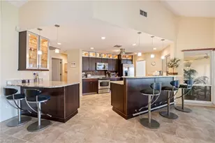 4406 SE 19th Ave, Cape Coral, FL 33904 - Photo 4